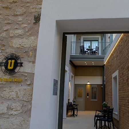 Uni Island - City Center Suites كاندية المظهر الخارجي الصورة