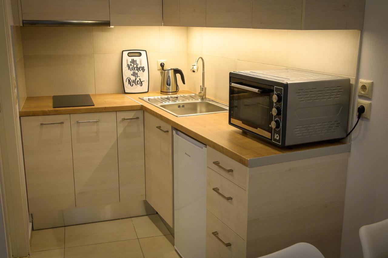 Uni Island - City Center Suites كاندية المظهر الخارجي الصورة