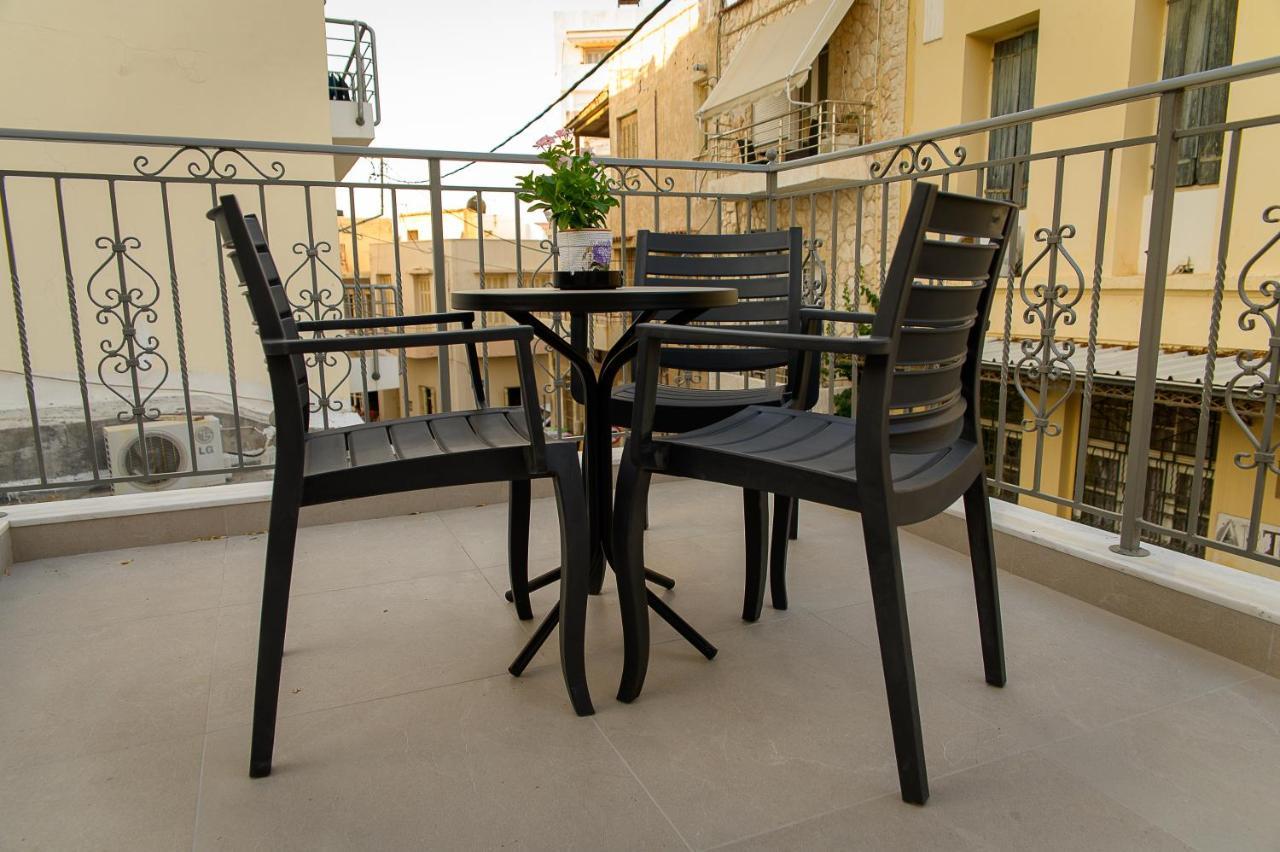 Uni Island - City Center Suites كاندية المظهر الخارجي الصورة