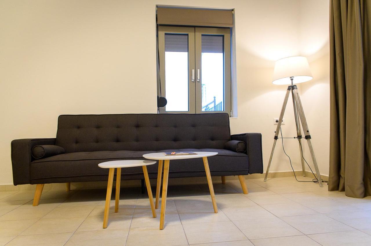 Uni Island - City Center Suites كاندية المظهر الخارجي الصورة