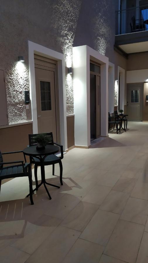Uni Island - City Center Suites كاندية المظهر الخارجي الصورة